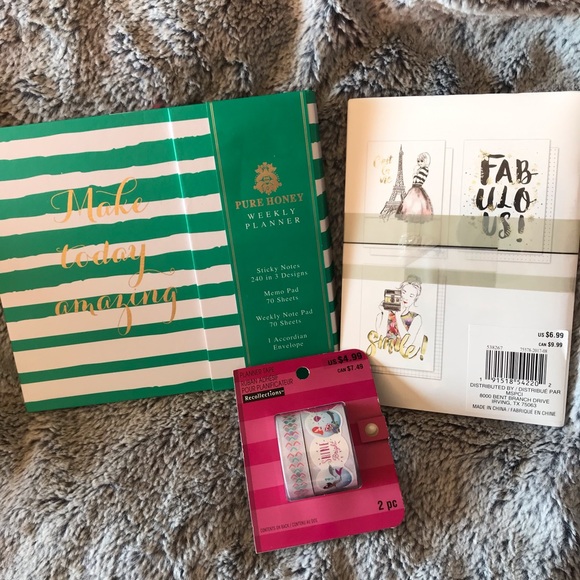 Recollections Accessories - NWT, 6 piece CHIC✨ stationary set